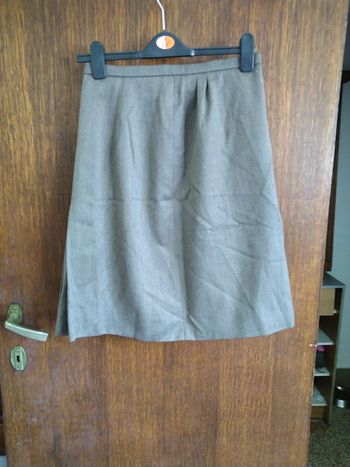 Jupe mi-longue