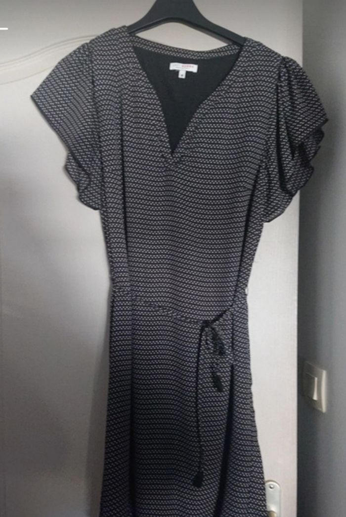 Robe à motifs noire