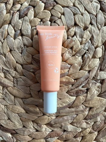 Gel contour des yeux neuf