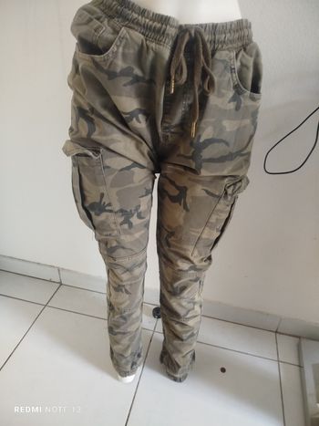#kytieLhomme. Pantalon camouflage taille L 