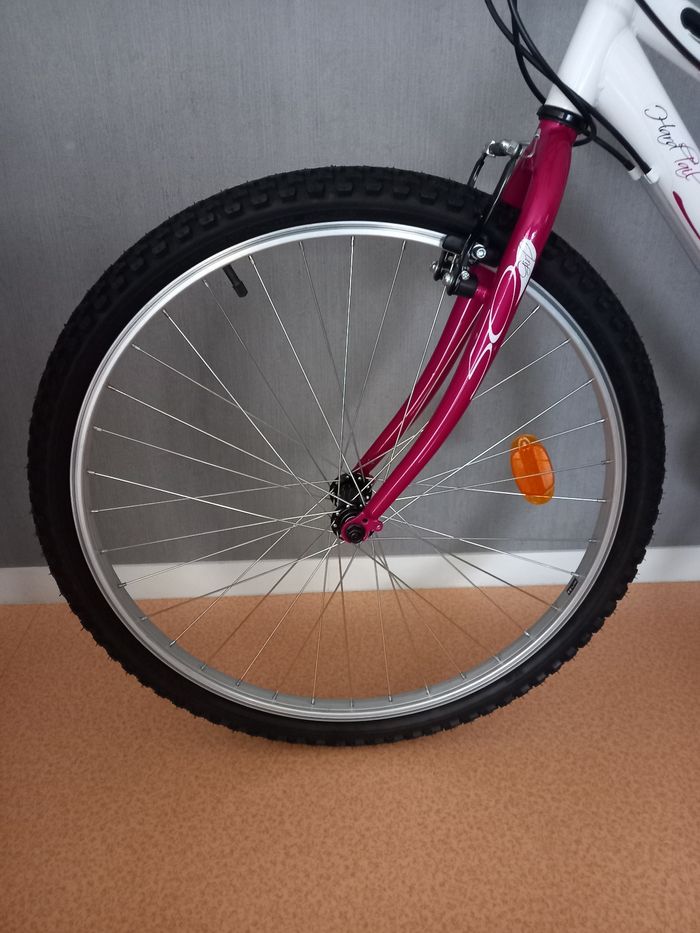 VTT 26 pouces " Hard Tail Girl " - photo numéro 3