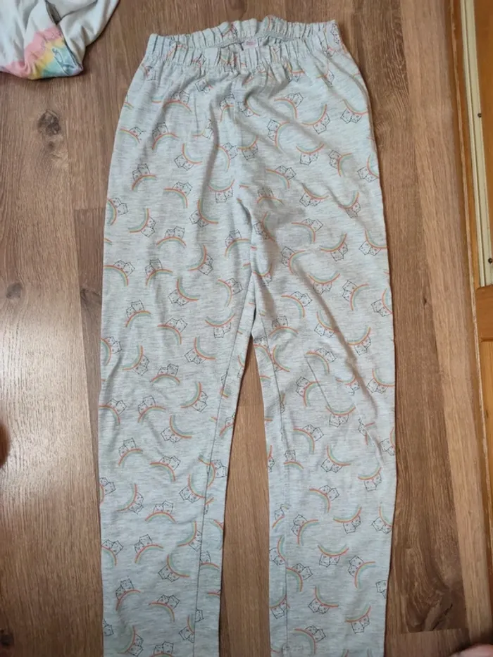 Pyjamas deux pièces - photo numéro 6