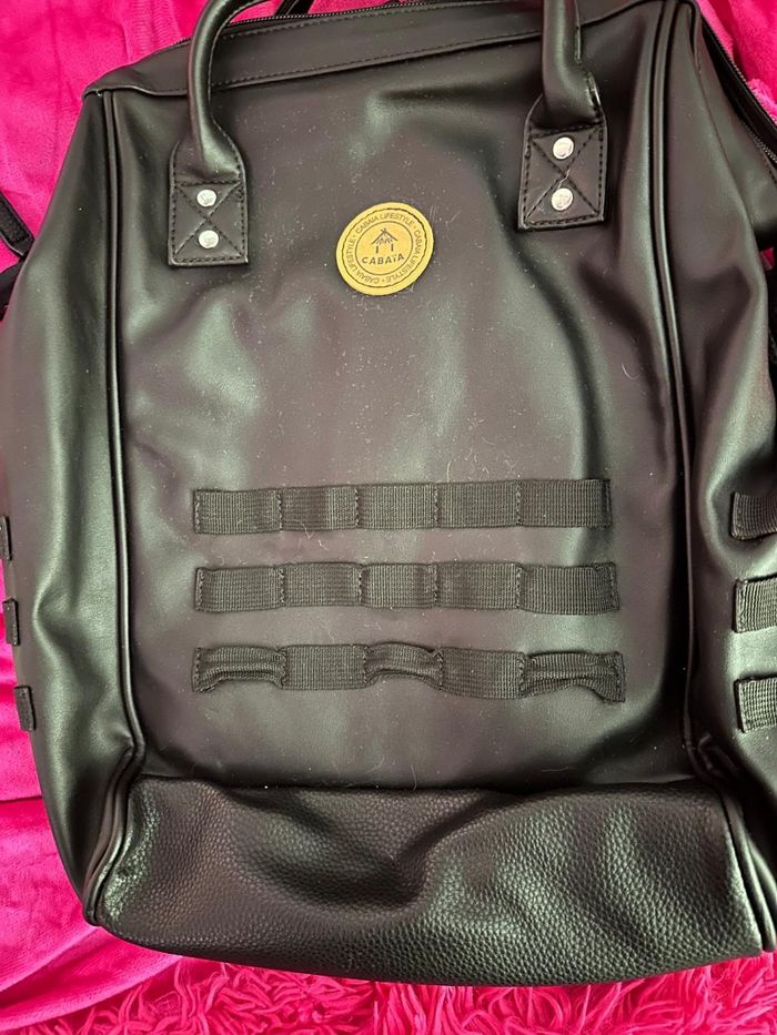 Sac cabaïa en similicuir en très bon état