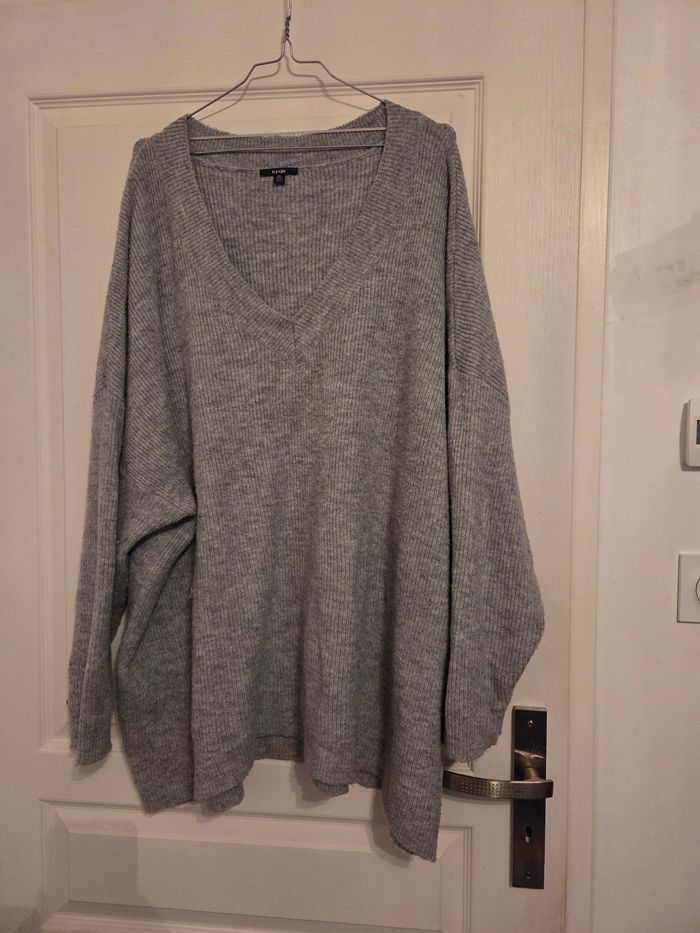 Pull col v