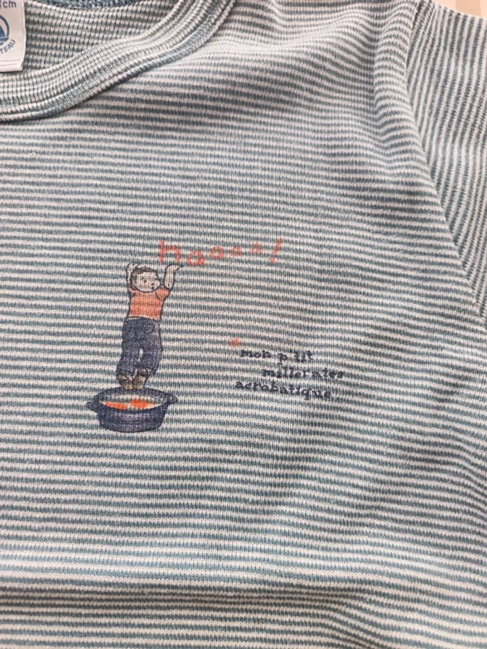 Tee-shirt Petit Bateau taille 5 ans - photo numéro 3