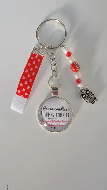 Cadeau humour, porte clé message bijoux de sac " cassé couille a temps complet