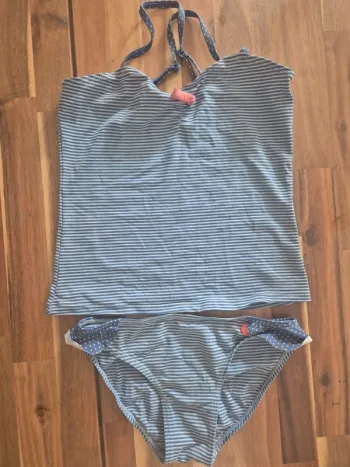 Maillot de bain 2 pièces Okaidi 8ans