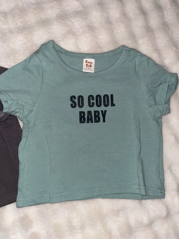 Lot 2 t shirt - photo numéro 2
