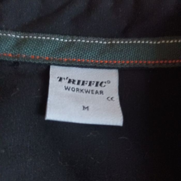 Lot 4 hauts homme Taille M ...jolies marques !!! - photo numéro 4
