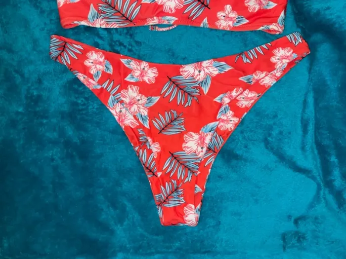 Maillot de bain rouge SHEIN L - photo numéro 3