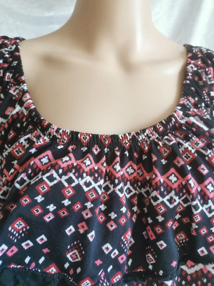 Top. Noir-Rose-Blanc. Taille 40. Gemo - photo numéro 2
