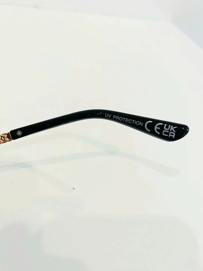 Lunette de soleil femme noire et dorée masque verres dégradés UV protection catégorie 3 - photo numéro 5