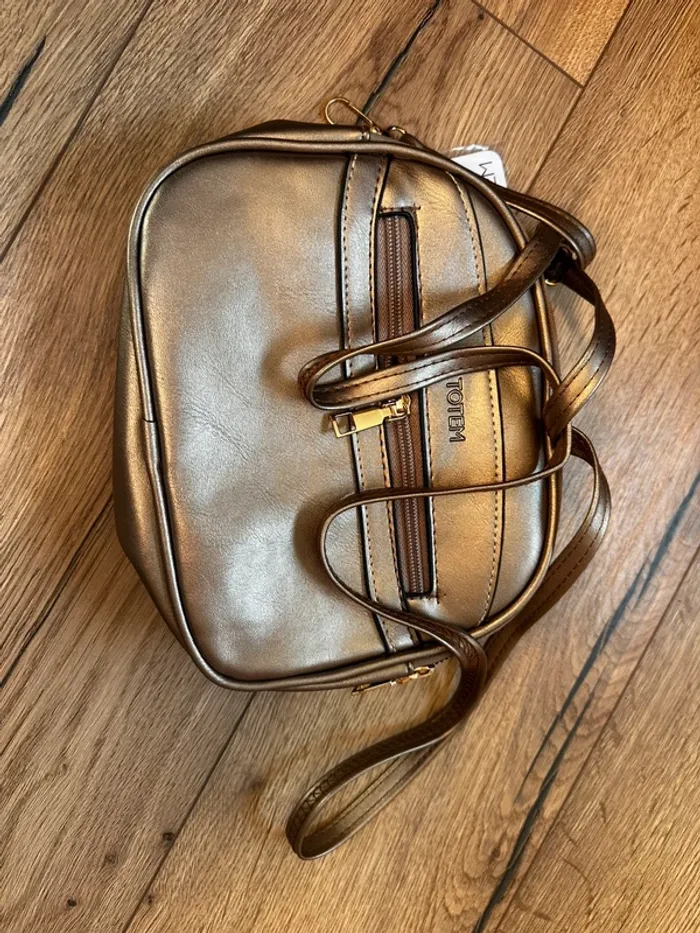 🌟 Sac bandoulière doré TOTEM – Neuf avec étiquettes 🌟 - photo numéro 2