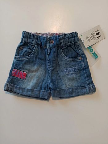 Short neuf étiqueté