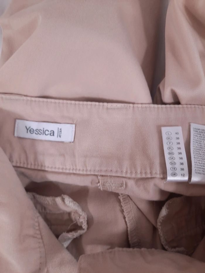 Pantalon yessica, parfait état, taille 40 - photo numéro 5