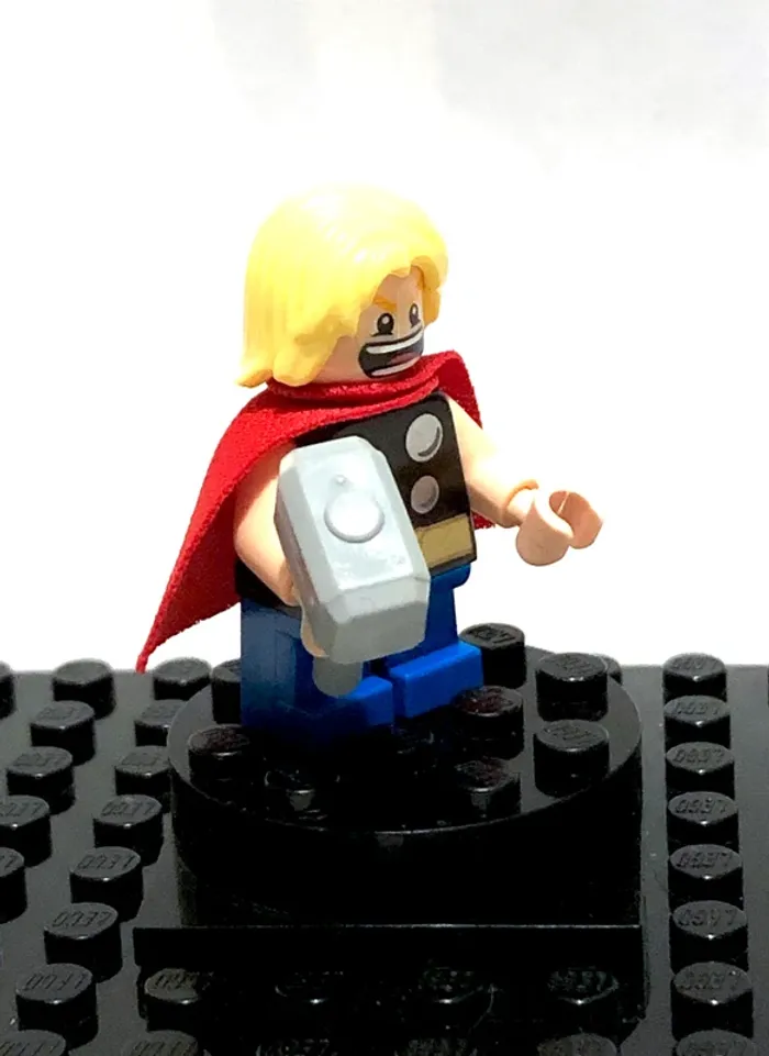 LEGO Marvel Super heroes - Mighty micros, Thor - photo numéro 2