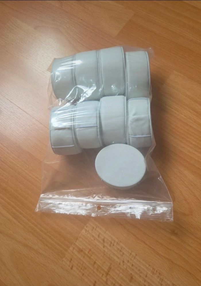 Présentoir GUESS - photo numéro 2