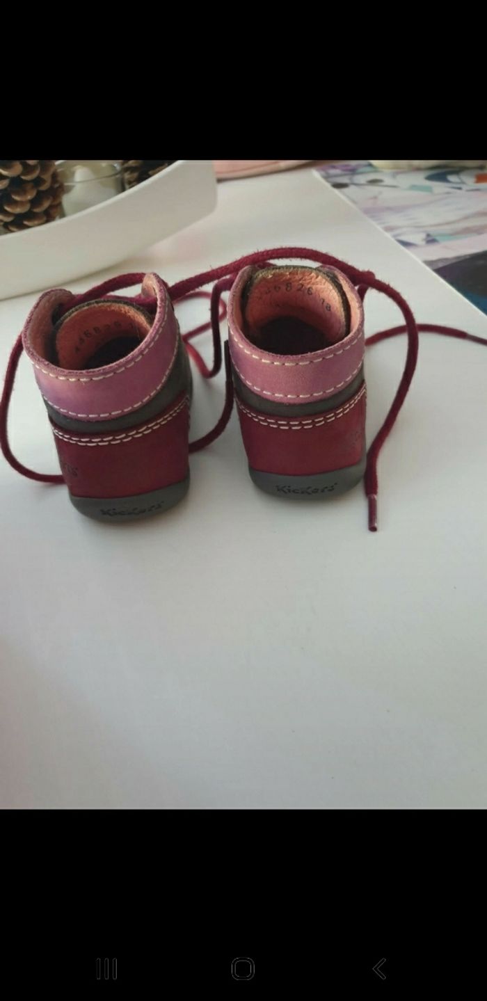 Chaussures Kickers premiers pas pointure 18 - photo numéro 2