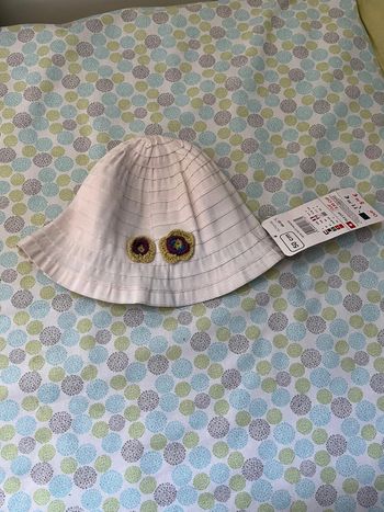 Chapeau fille 50 cms orchestra