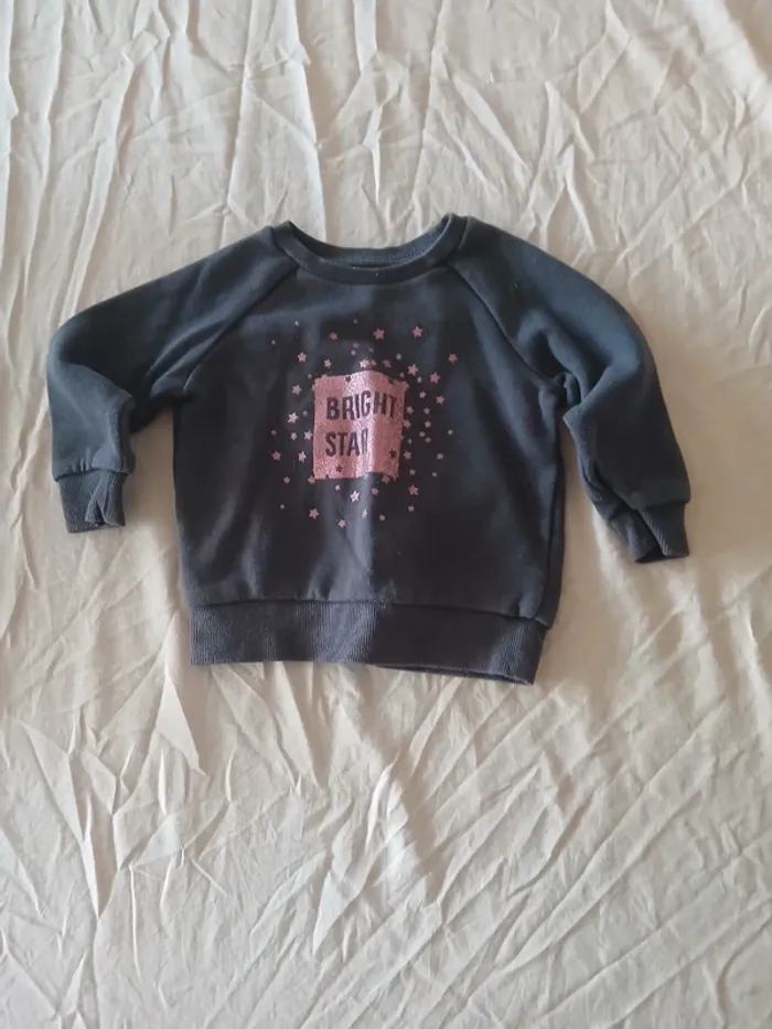 Pull chaud et mignon 9-12 mois