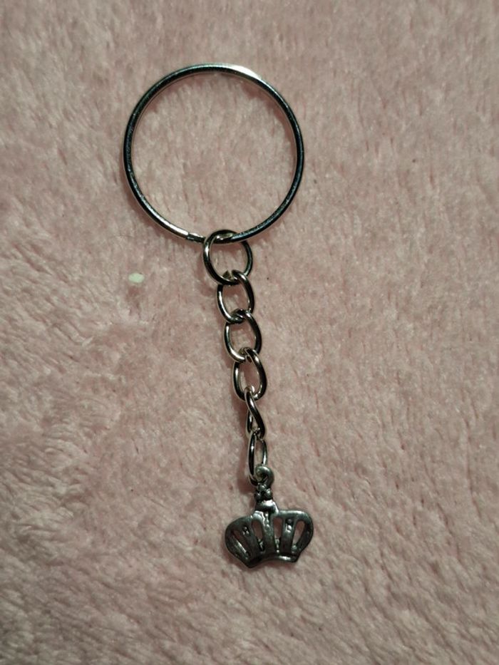 Porte clé couronne