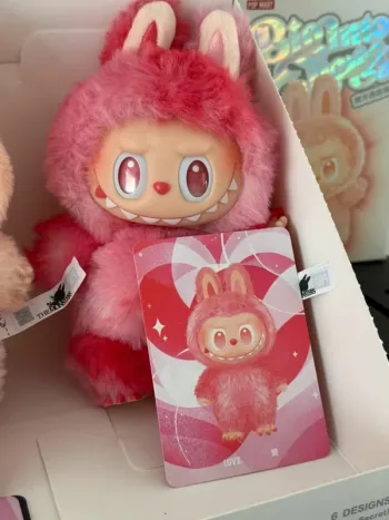 Labubu Love