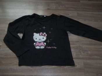 T-shirt ml noir Hello Kitty (1) rose 4/5 ans