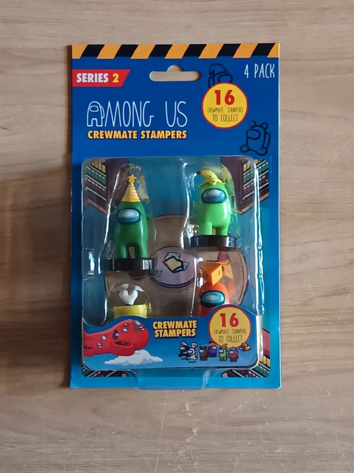 Lot de 4 figurine among us serie 2