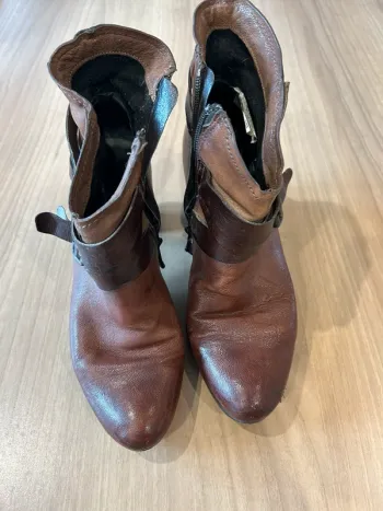Bottines marron miglio pointure 40