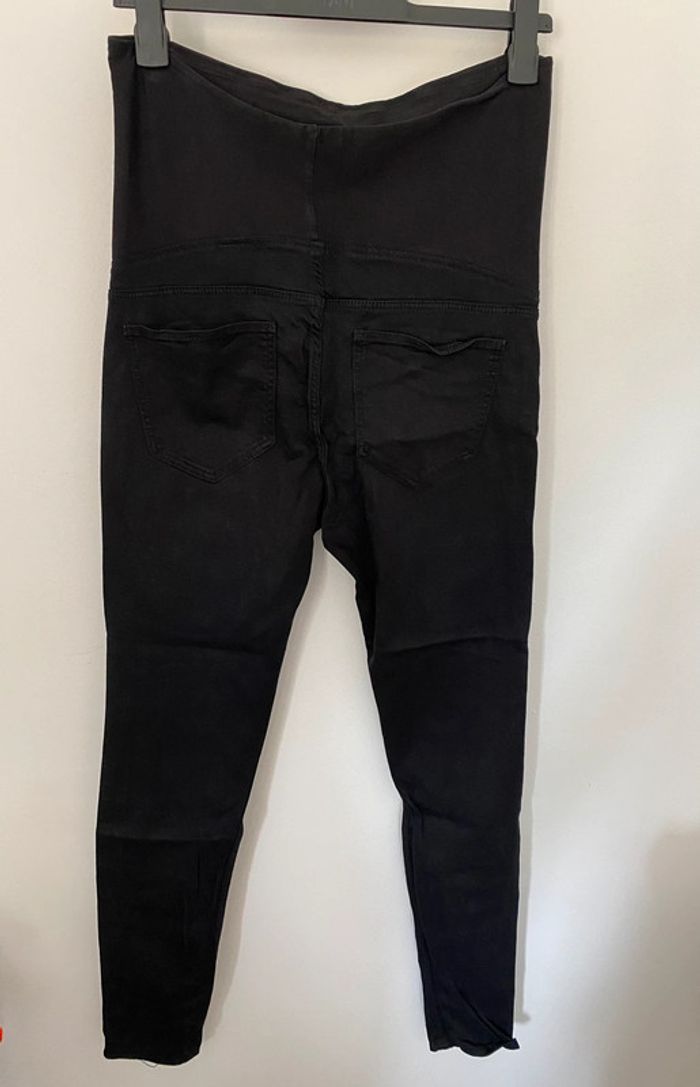 Pantalon noir grossesse - photo numéro 2