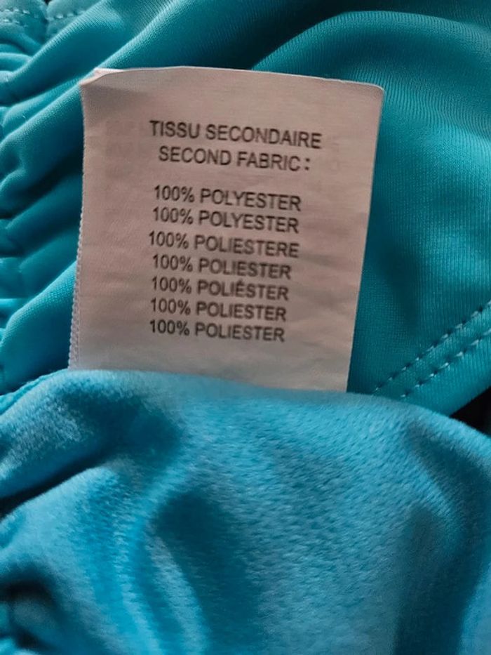 Haut de maillot de bain,
Lemon Bay.
Possibilité de rajouter un rembourrage
Taille : 36 - photo numéro 7