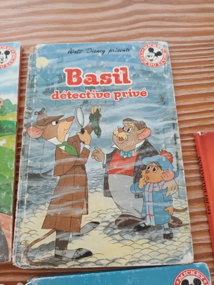 lot livres Disney et 1 Babar - photo numéro 4