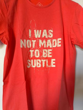 2 tee shirt femme taille M - 1.50 € l'un
