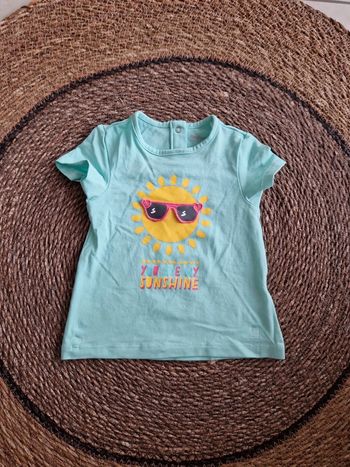 Joli tee-shirt Orchestra taille 9 mois