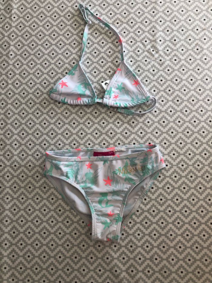 Maillot de bain 3-4 ans fille 2 pièces neuf