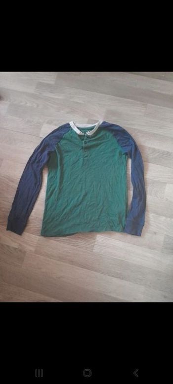 Tee shirt manches longues 8/10 ans