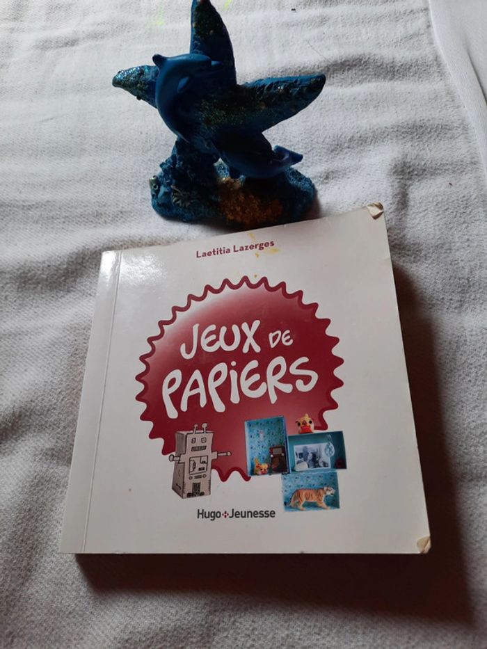 Jeux en papier