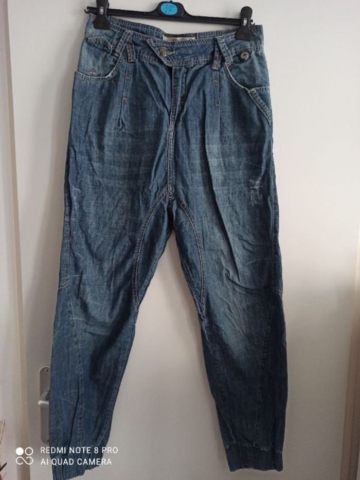 Jean boyfriend