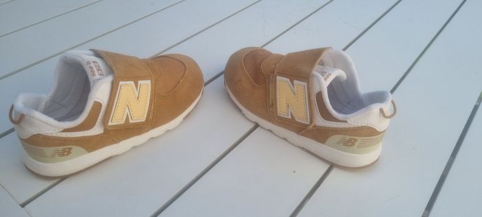 Vend basket New balance pour garçon - photo numéro 3
