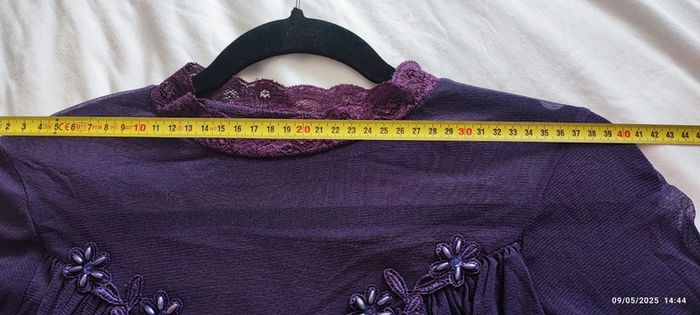 Haut manches longues brodé/ perlé violet T38 - photo numéro 7