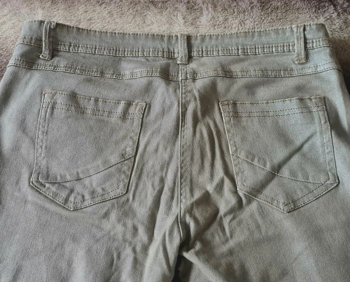 Jean doré taille 36 - photo numéro 5