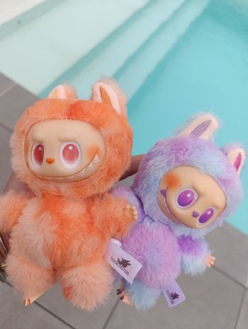 Porte clefs peluche lafufu Labubu dans leur boîte modèle aléatoire