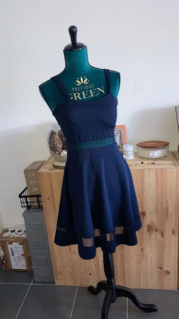 Robe taille 38 cache cache