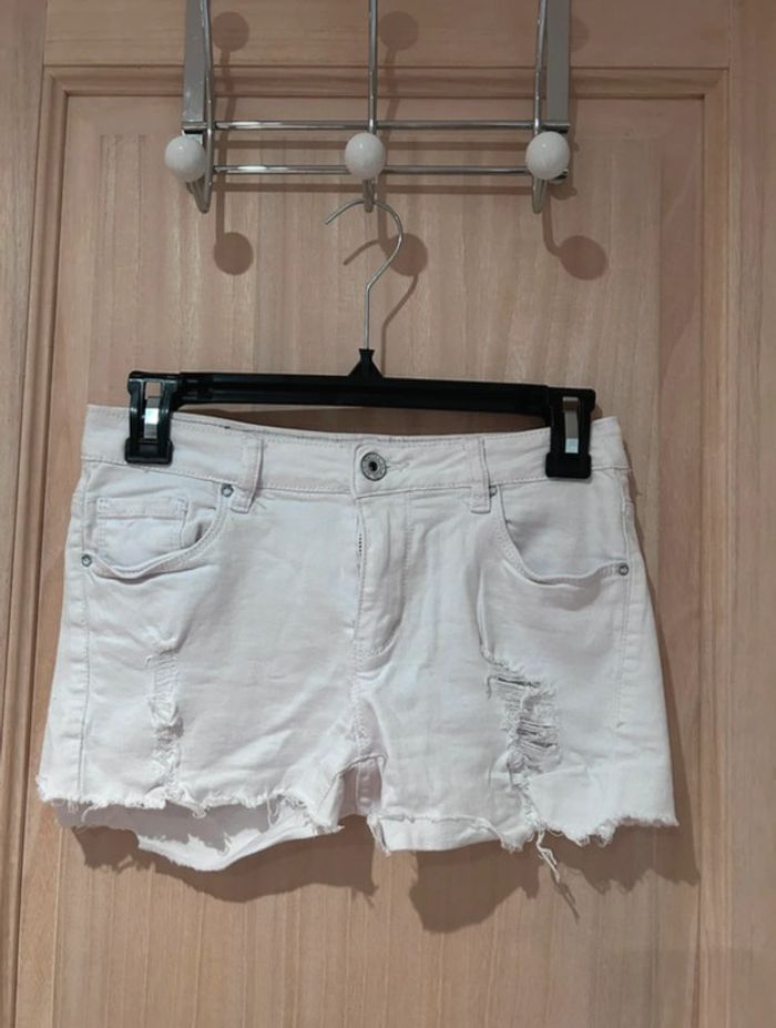 Short en jean blanc