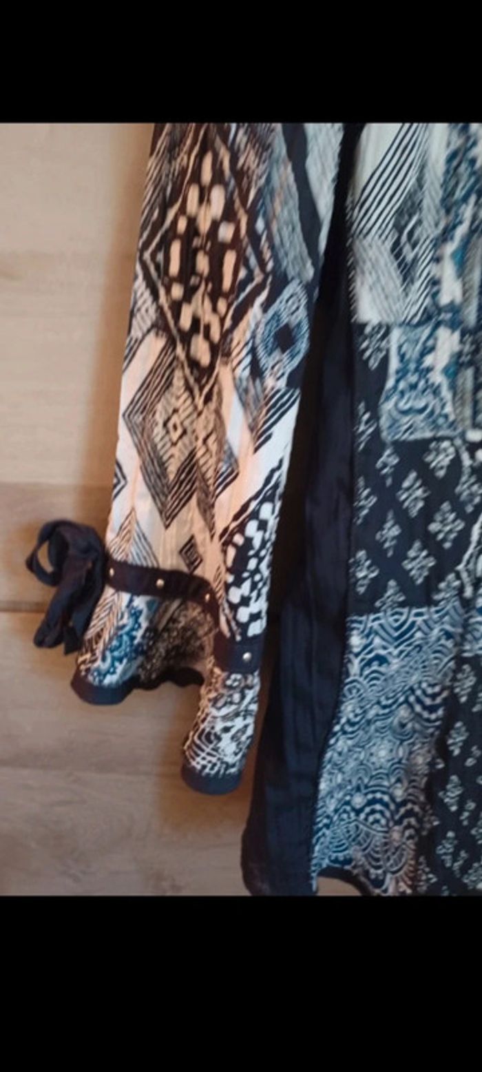 Très belle Chemise femme taille 40 neuve - photo numéro 2