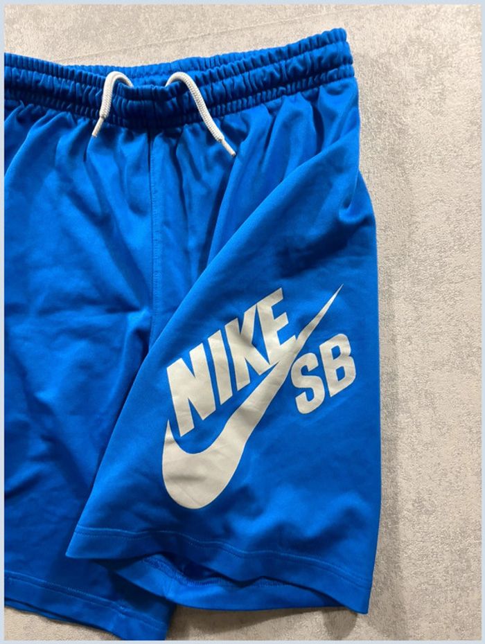 Short Nike Sb Bleu et Blanc Taille S - photo numéro 2