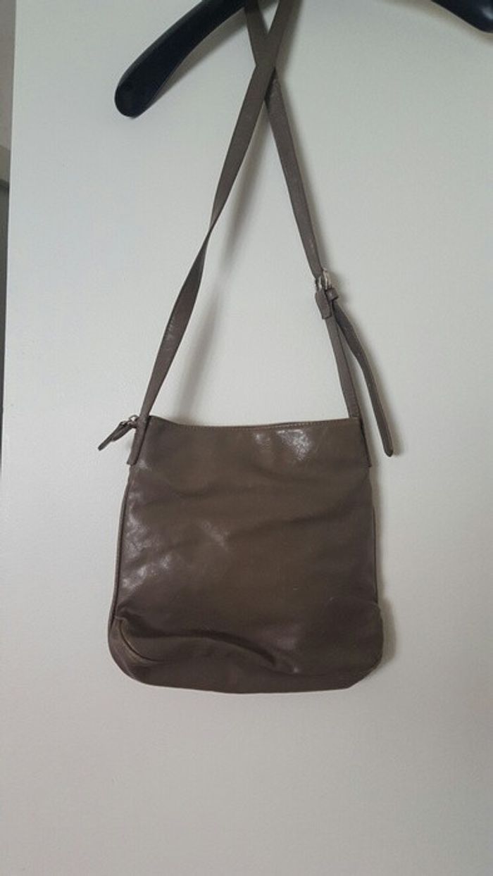 Sac bandouliere beige brillant - photo numéro 2