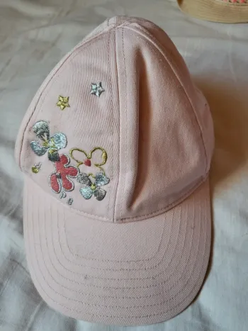 Casquette fille petit bateau
