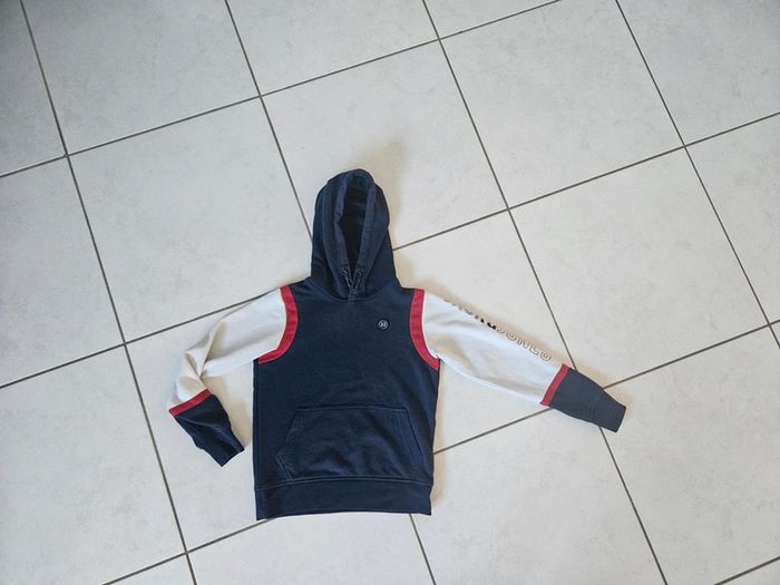 Sweat à capuche jack and Jones 10 ans U22