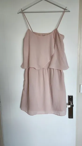Robe à bretelle